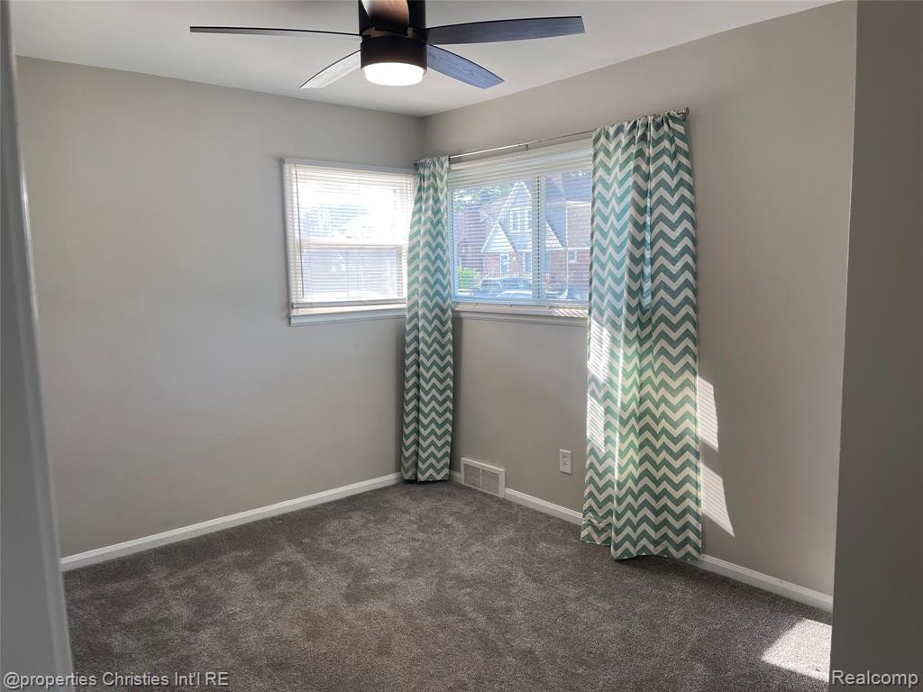 724 Winchester Avenue, Lincoln Park, MI 48146 — Photo 12