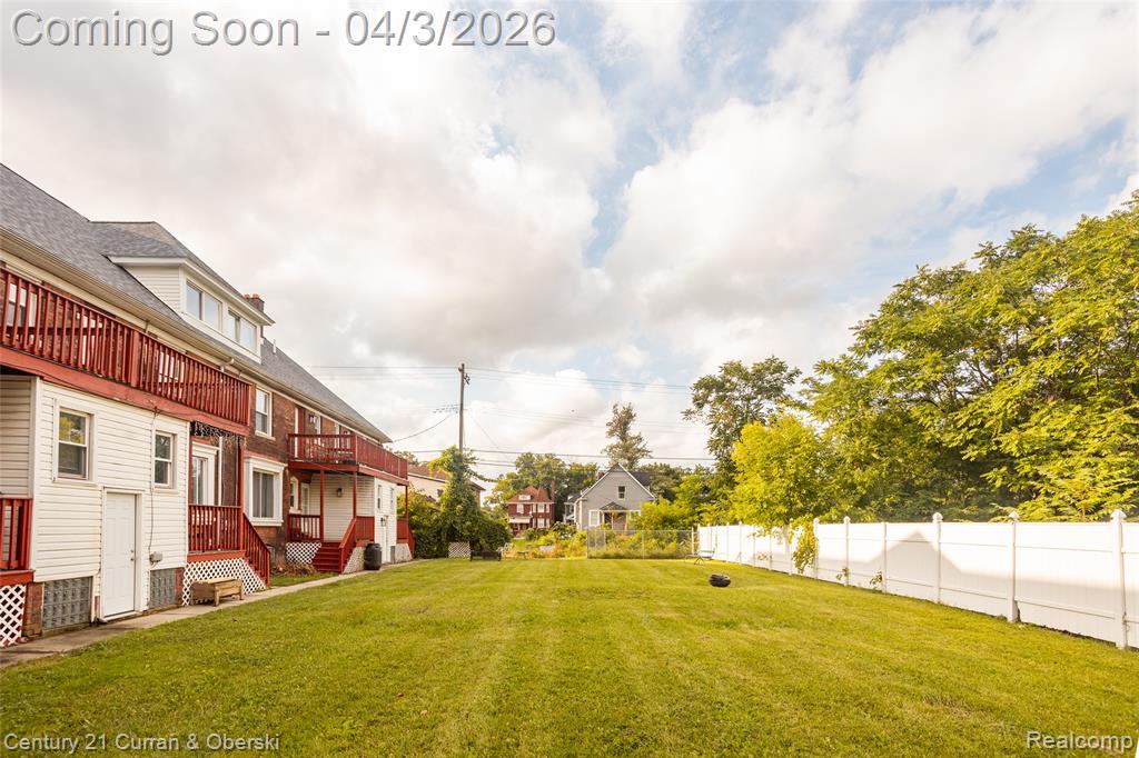 405 E Philadelphia Street, Detroit, MI 48202 — Photo 3
