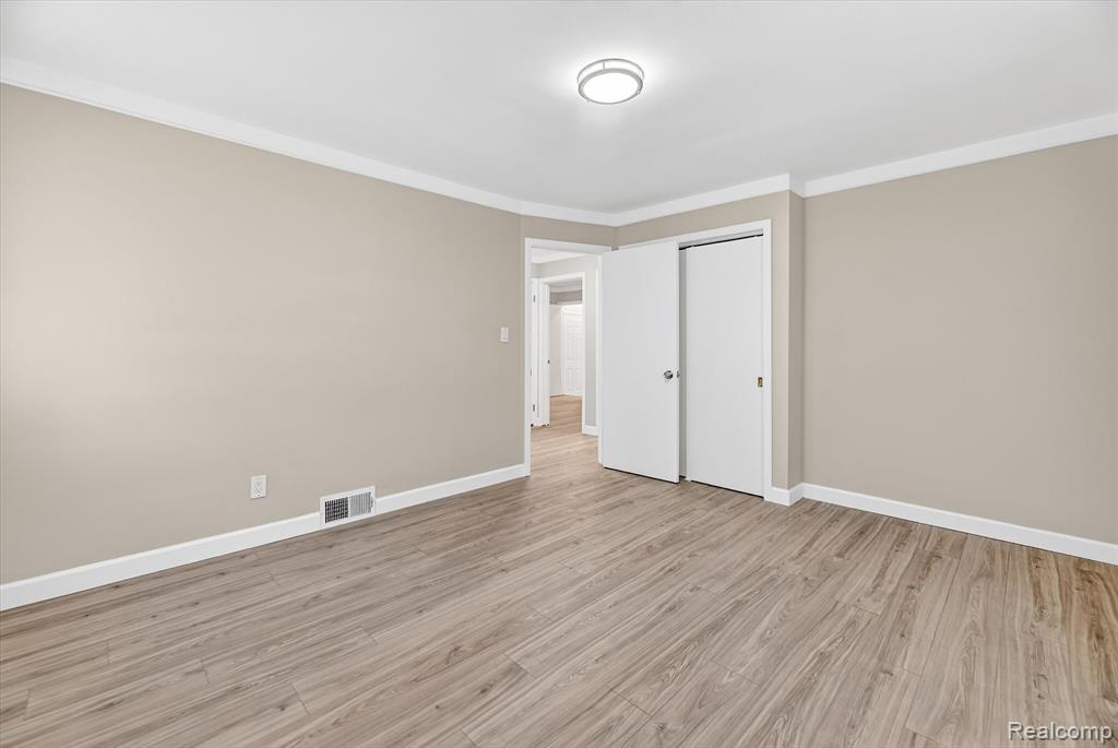 17314 Collinson Avenue, Eastpointe, MI 48021 — Photo 17