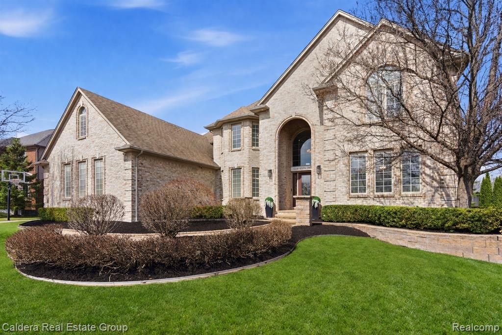 7219 Vista Drive, Shelby Twp, MI 48316 — Photo 5