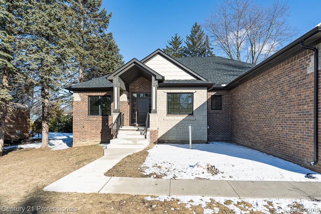 53242 Eastbourne Drive, Shelby Twp, MI 48316 — Photo 54