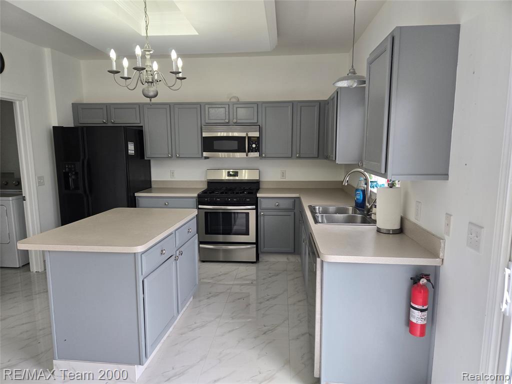 7249 Warwick Drive, Ypsilanti, MI 48197 — Photo 4