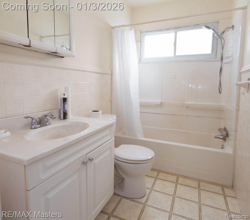 4696 Syracuse Street, Dearborn Heights, MI 48125 — Photo 13