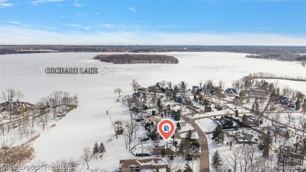 2797 Orchard Place, Orchard Lake Village, MI 48324 — Photo 33