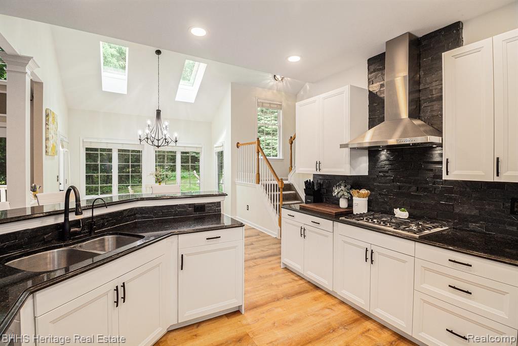 431 Timber Ridge Drive, Highland, MI — Photo 14