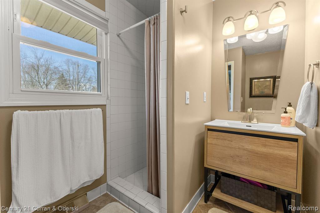 7652 LABO Road, South Rockwood, MI — Photo 9