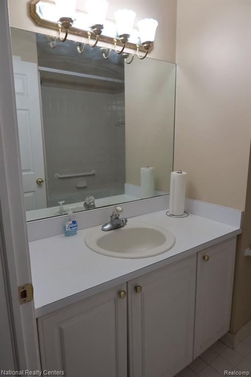 8373 Jefferson Court, Warren, MI 48093 — Photo 14