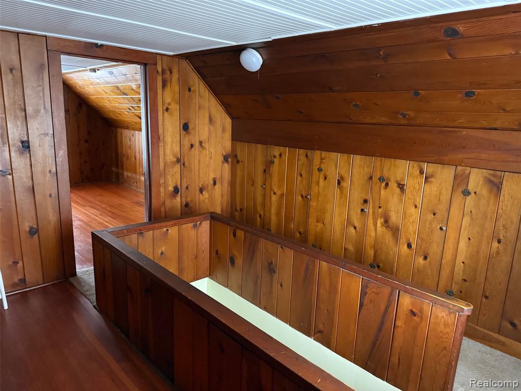 8060 Standard, Center Line, MI 48015 — Photo 24