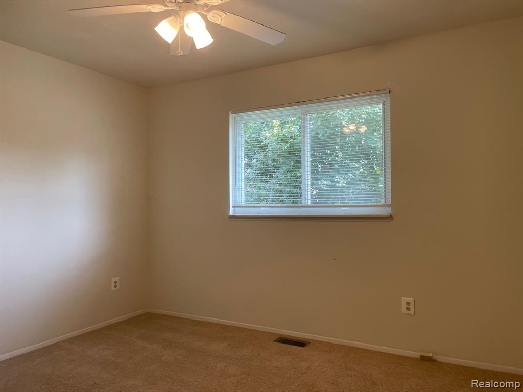 45299 INDIAN CREEK Drive, Canton, MI 48187 — Photo 13