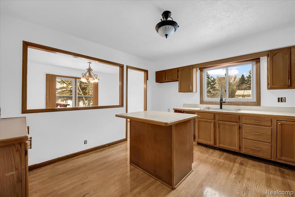 9416 Wildwood Lake Drive, Whitmore Lake, MI 48189 — Photo 7
