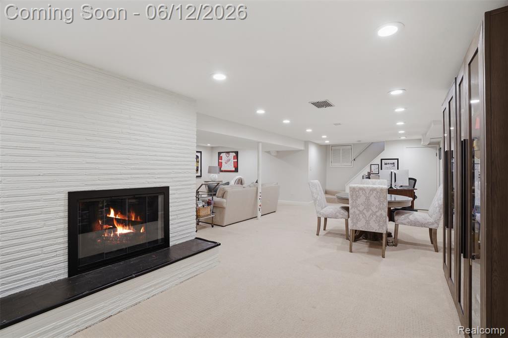 6998 Meadowlake Road, Bloomfield Hills, MI 48301 — Photo 31