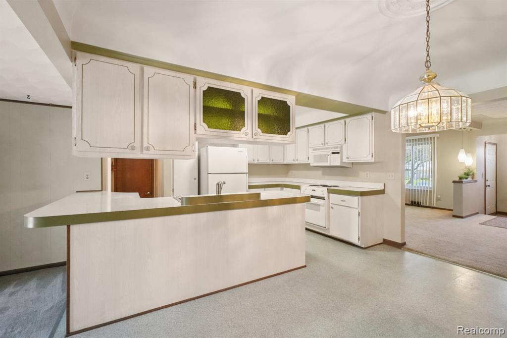 54829 Starlite Drive, Shelby Twp, MI 48316 — Photo 11