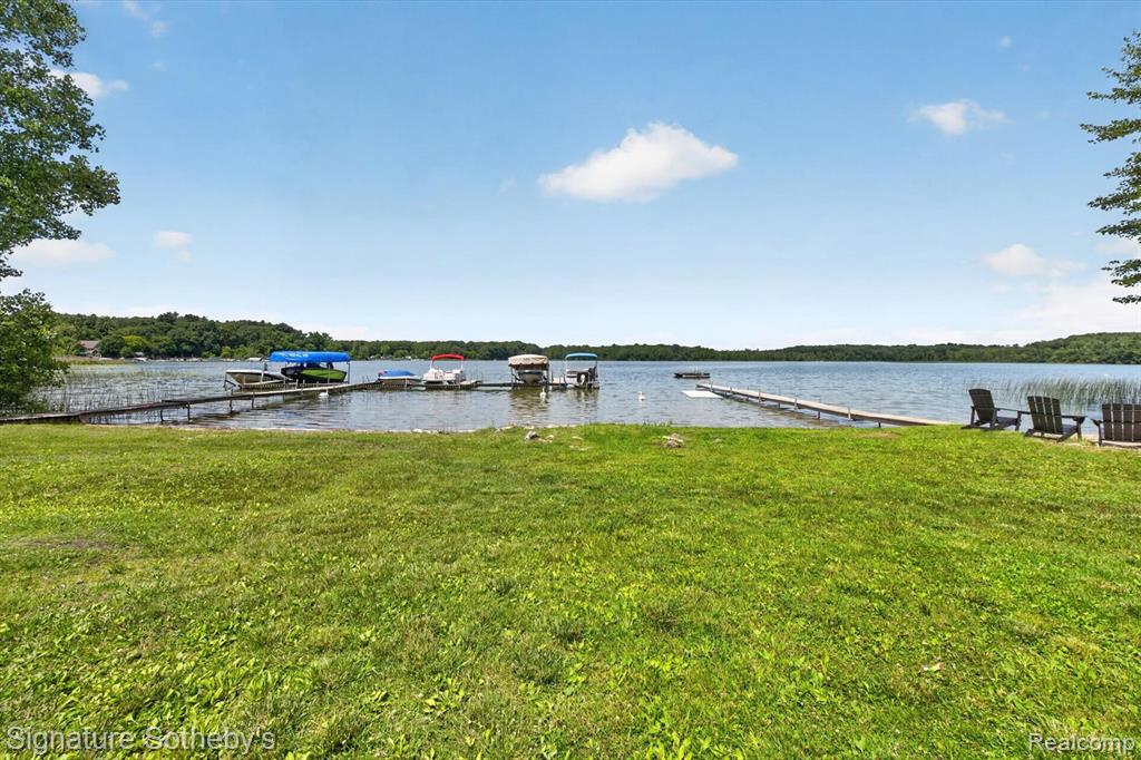 12200 #130 Hadley Road, Gregory, MI 48137 — Photo 4
