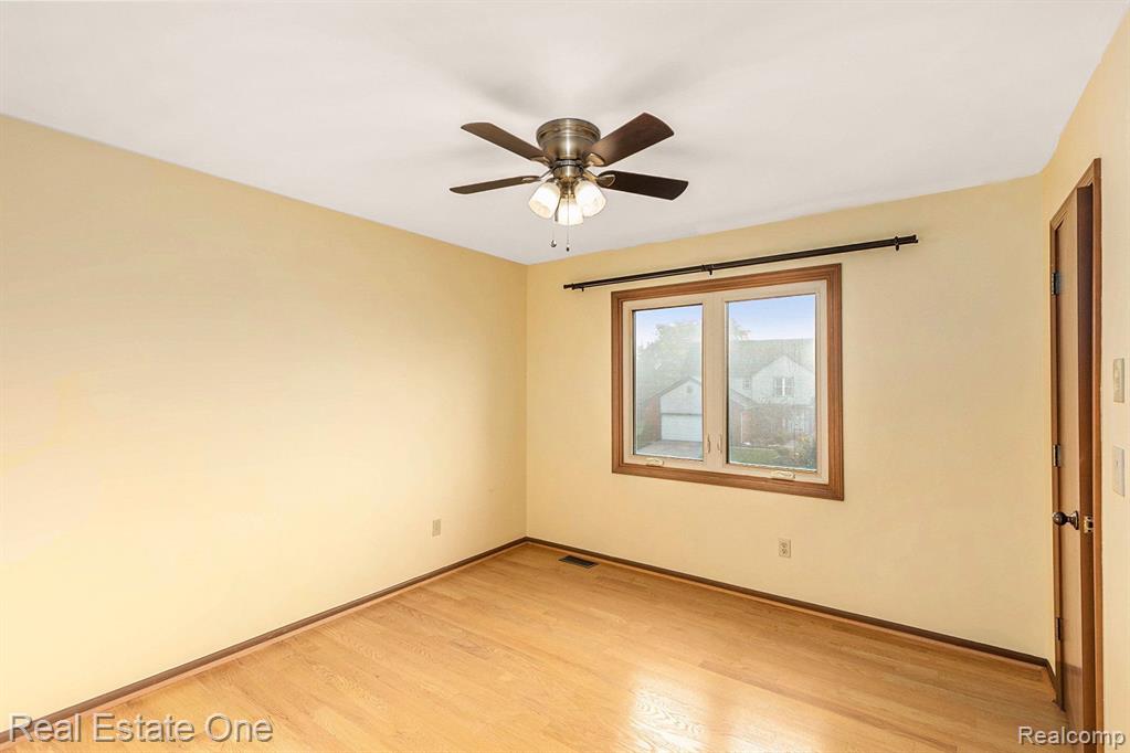 5185 SAFFRON Drive, Troy, MI 48085 — Photo 11