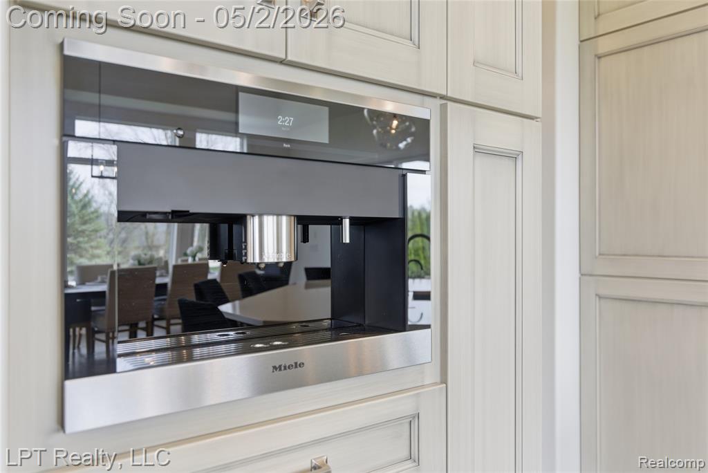 1106 Sheffield Park Lane, Oakland, MI — Photo 14
