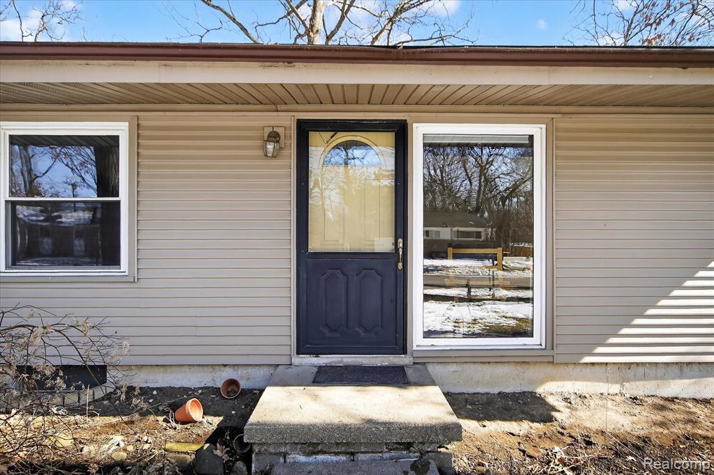 2344 S Circle Drive, Ann Arbor, MI 48103 — Photo 3
