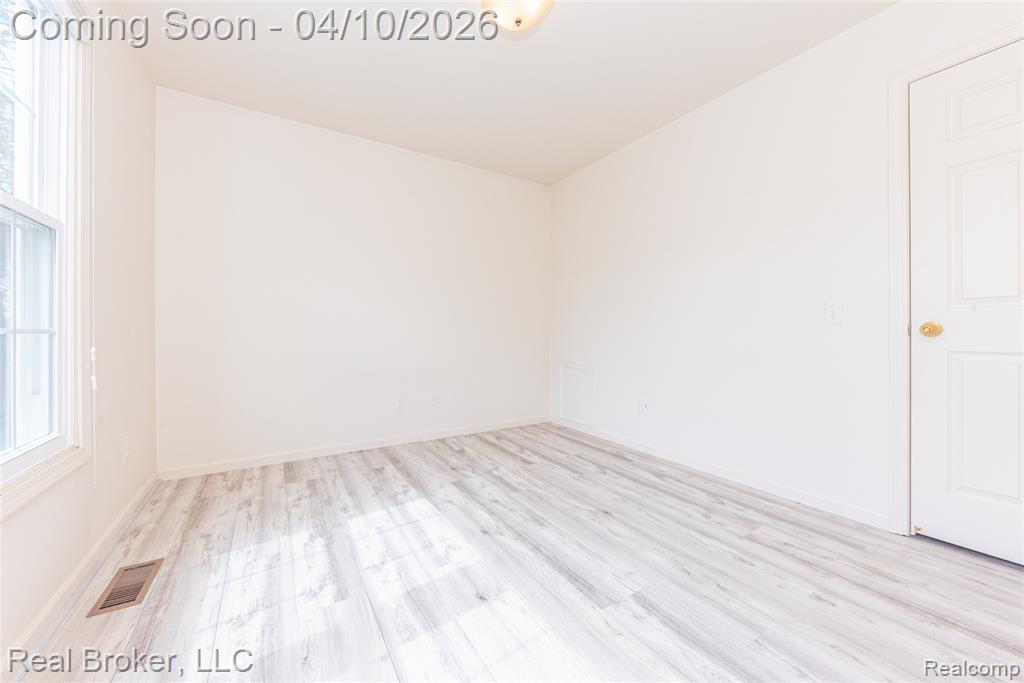 39836 Eagle Trace Drive, Northville, MI 48168 — Photo 26