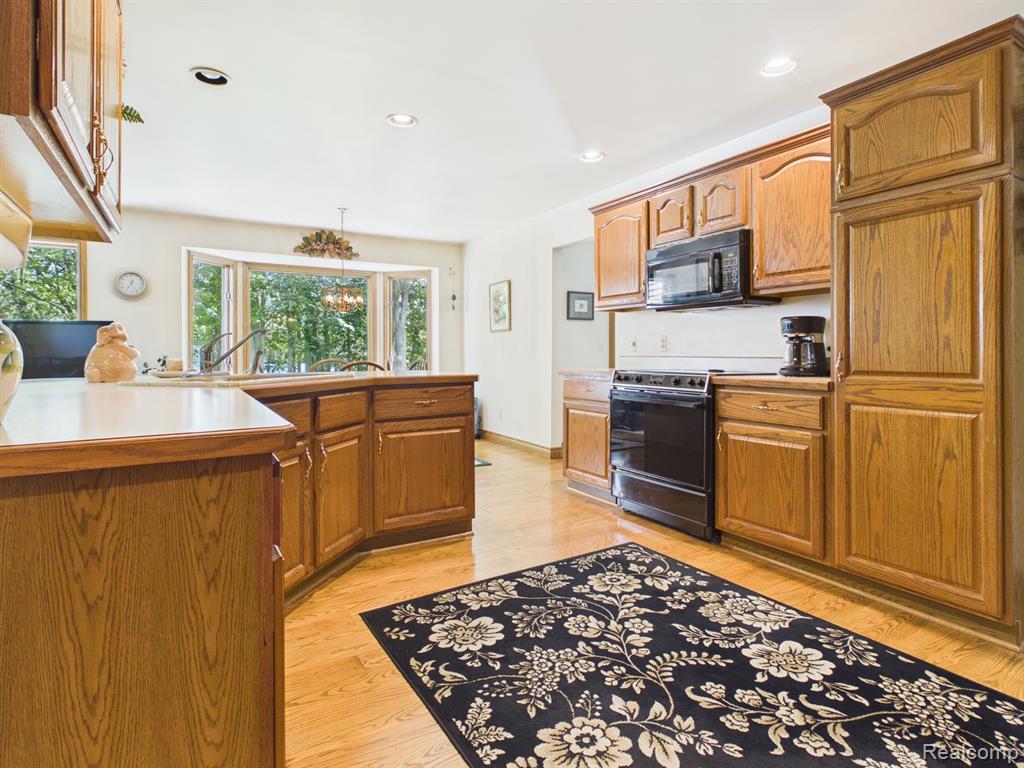 4133 Creeks Edge Drive, Metamora, MI 48455 — Photo 10