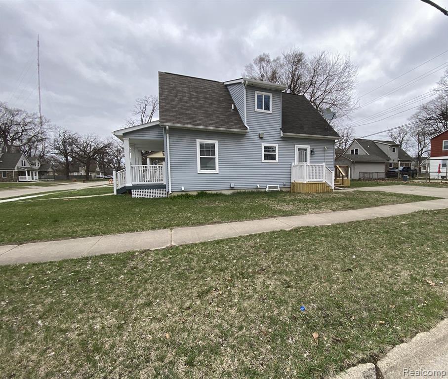 21032 WOODSIDE Avenue, Ferndale, MI 48220 — Photo 3