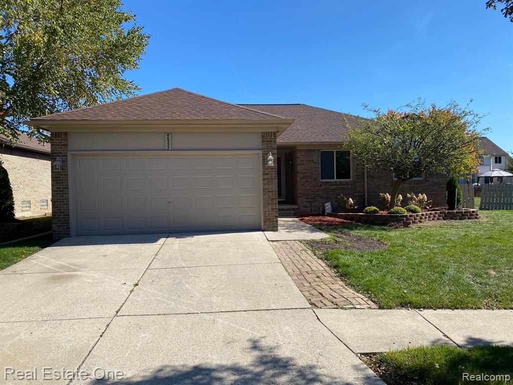 46552 MORNINGSIDE Drive, Macomb, MI 48044 — front exterior