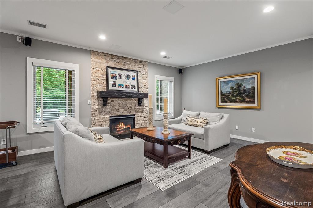 2094 Westridge Drive, Utica, MI 48316 — Photo 22