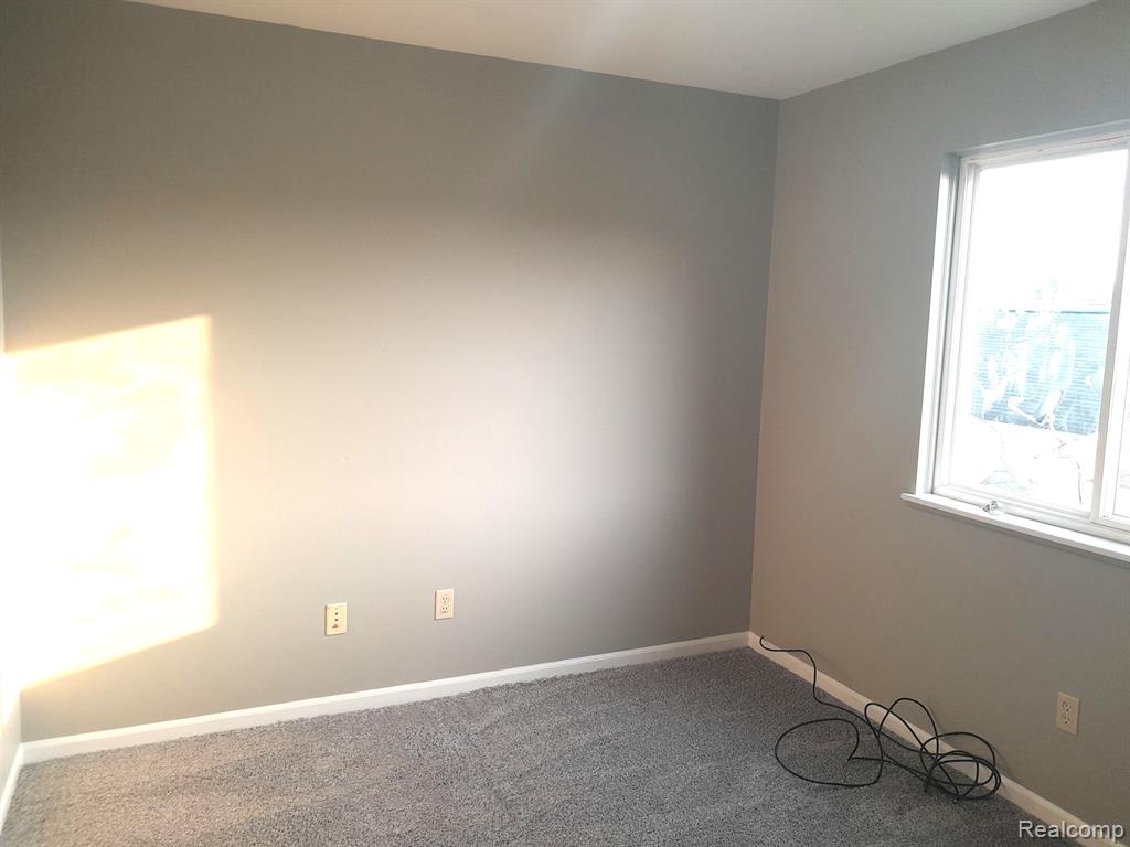 4468 MARKET PLACE, Flint, MI 48506 — Photo 21
