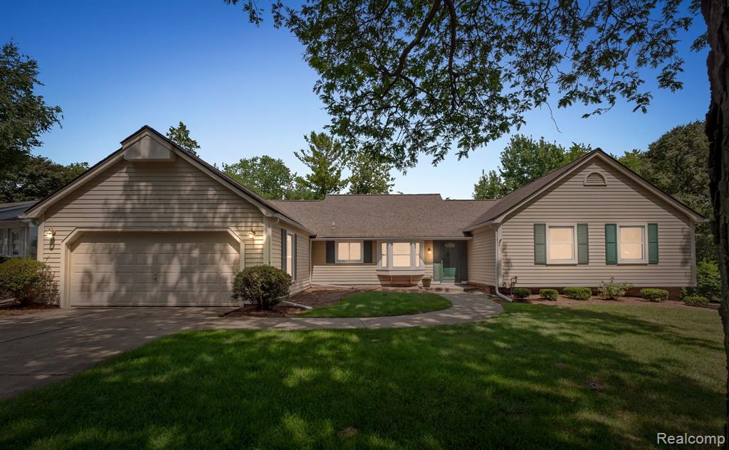 663 Lake Forest Road, Troy, MI 48309 — front exterior