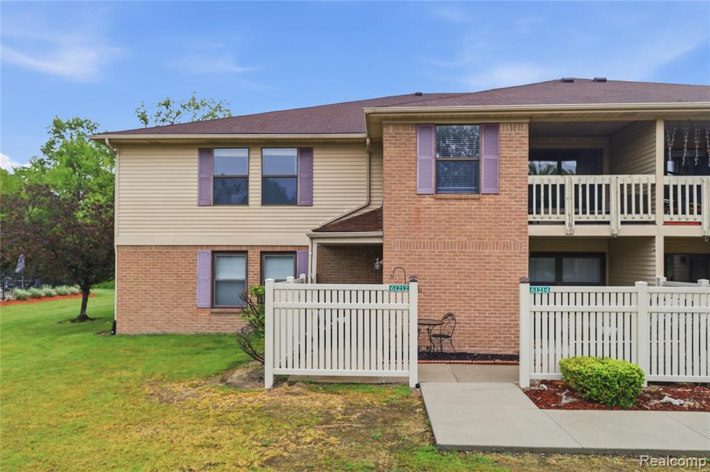 61212 Greenwood Drive, South Lyon, MI 48178 — Photo 7