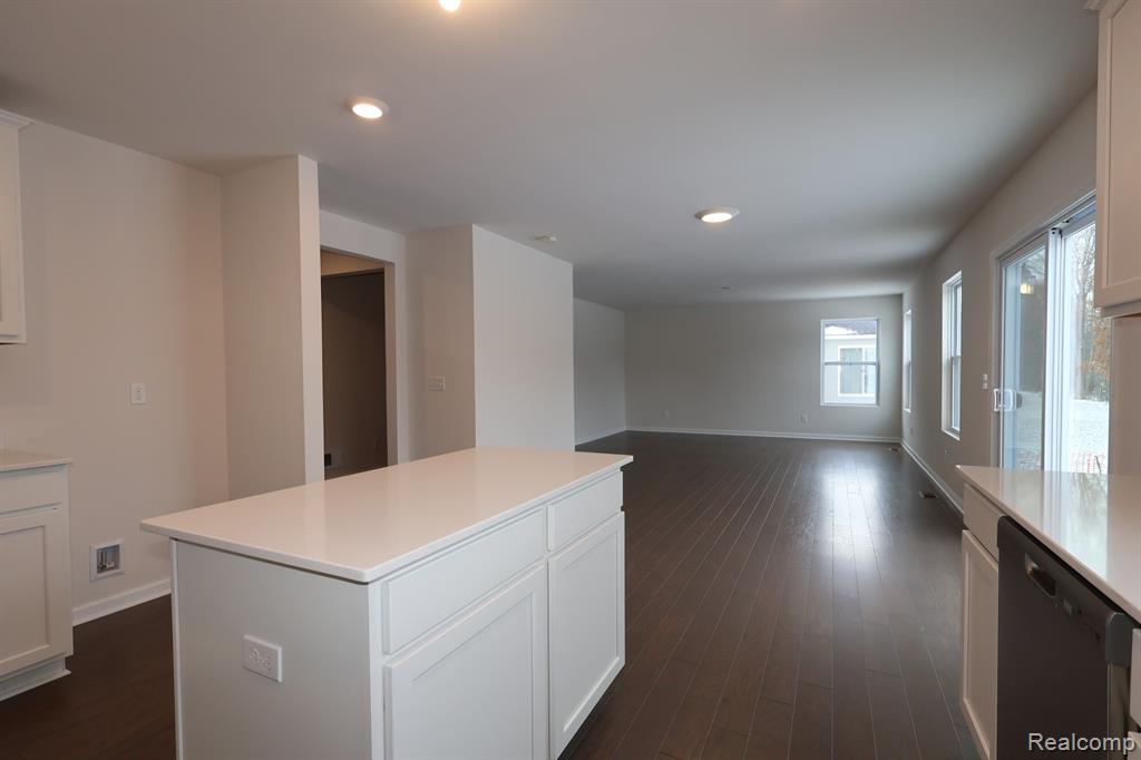 54757 Mockingbird, Chesterfield, MI 48047 — Photo 8