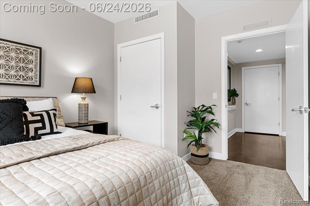 525 W LAFAYETTE Boulevard, 13E, Detroit, MI 48226 — Photo 24