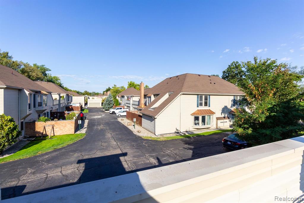 8095 Colony Drive, 23, Grosse Ile, MI 48138 — Photo 15