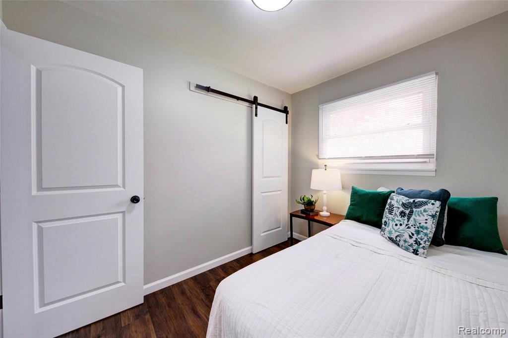 1330 Redleaf Lane, Ypsilanti, MI 48198 — Photo 18