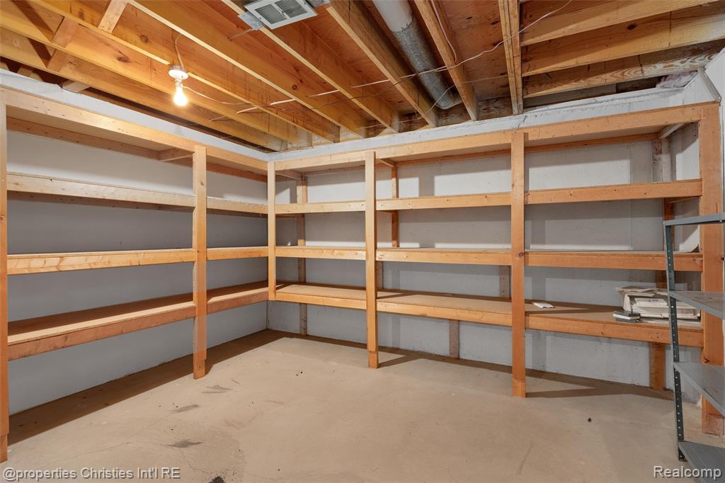 4768 Wendrick Drive, West Bloomfield, MI 48323 — Photo 41
