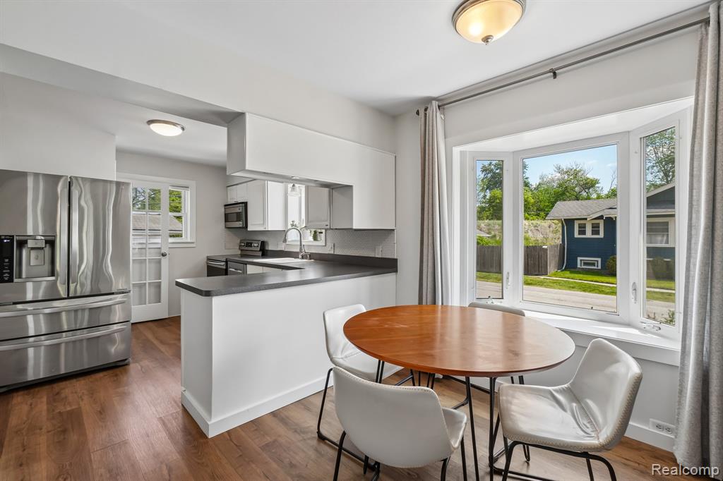 602 Florence Avenue, Royal Oak, MI 48067 — Photo 8