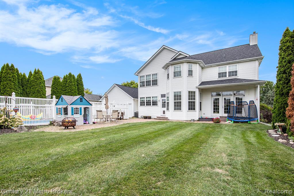 9024 Woodridge Drive, Davison, MI 48423 — Photo 34