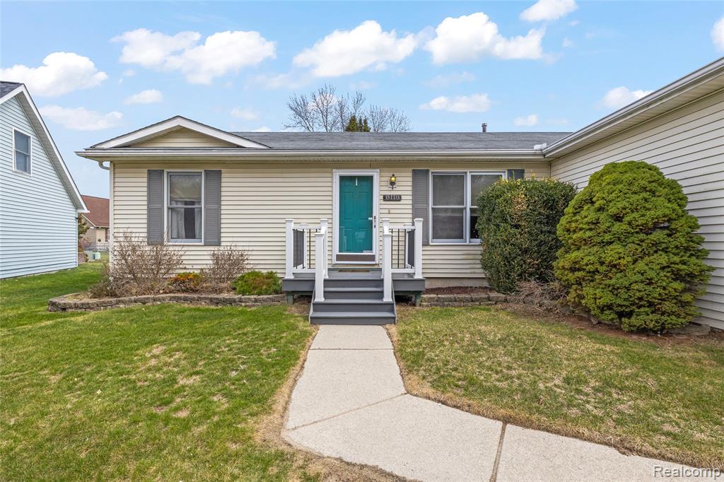 8118 Emerald Lane W, Westland, MI — Photo 2