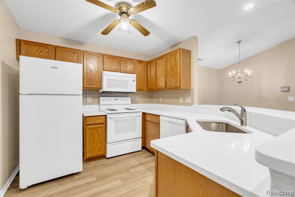 8208 Chesapeake Circle, Walled Lake, MI 48390 — Photo 20