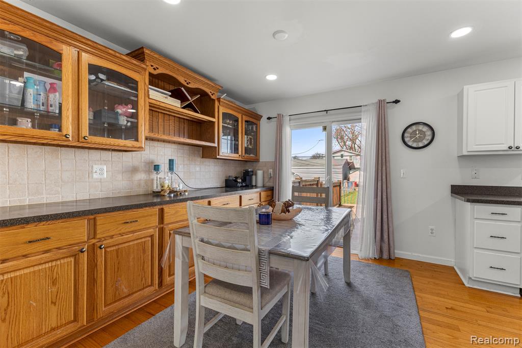 28810 Birchlawn Street, Garden City, MI — Photo 8