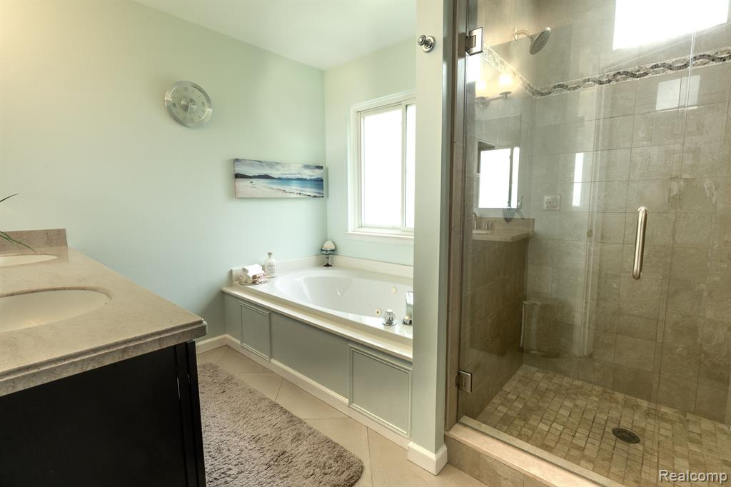 4839 SYCAMORE Drive, Ypsilanti, MI 48197 — Photo 15