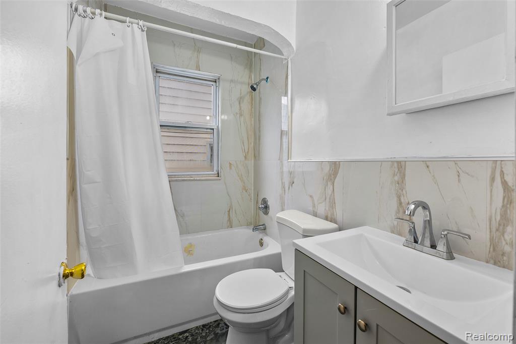 6406 Payne Avenue, Dearborn, MI 48126 — Photo 13