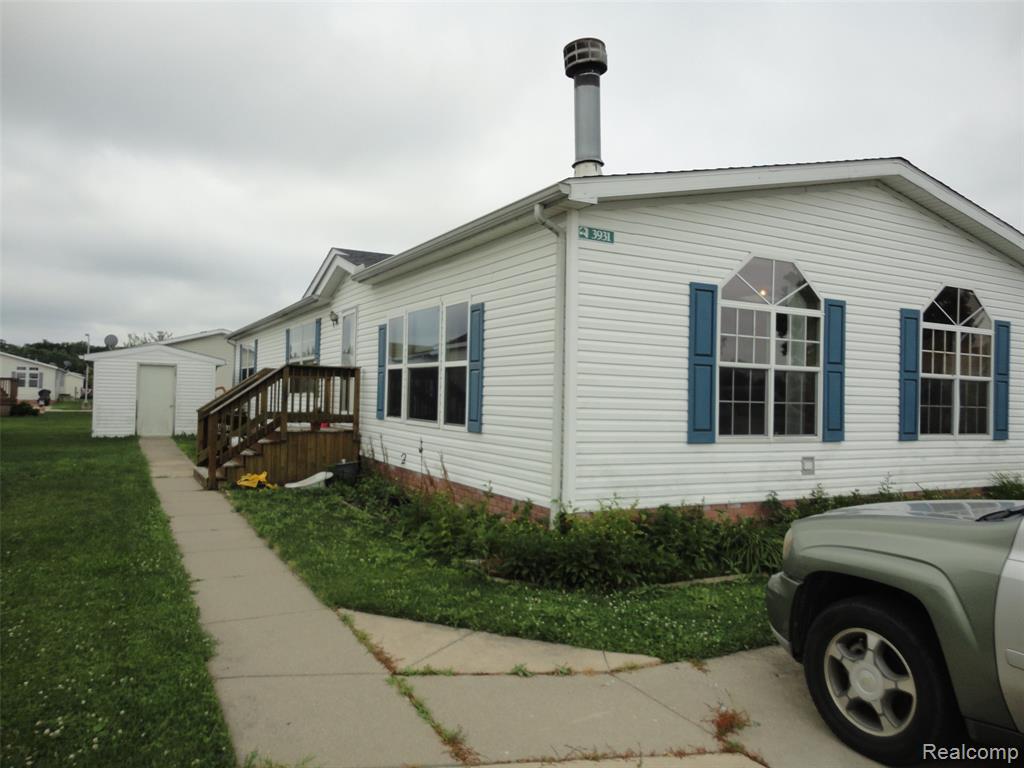 5931 Megans Ridge, Monroe, MI 48161 — front exterior