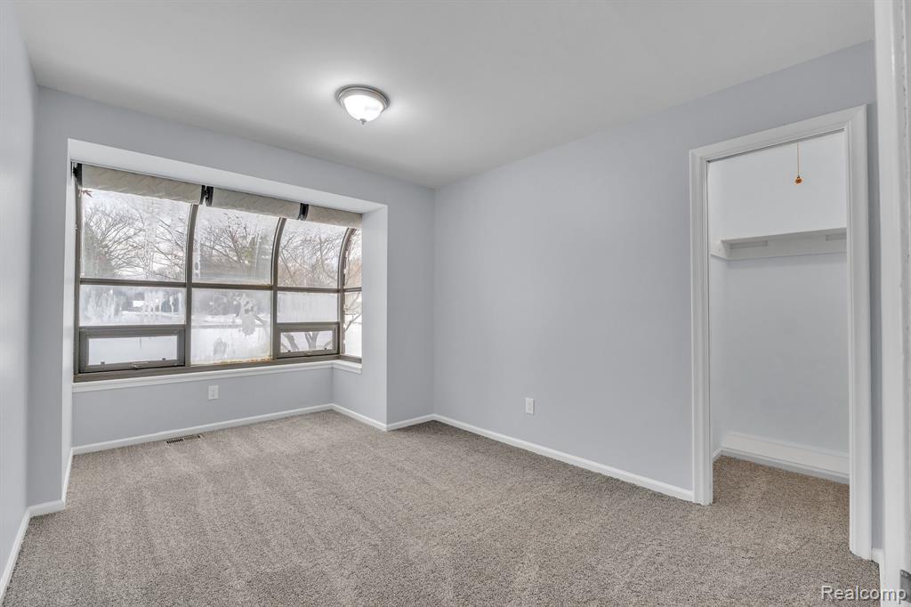 6576 Inkster Road, West Bloomfield, MI — Photo 44