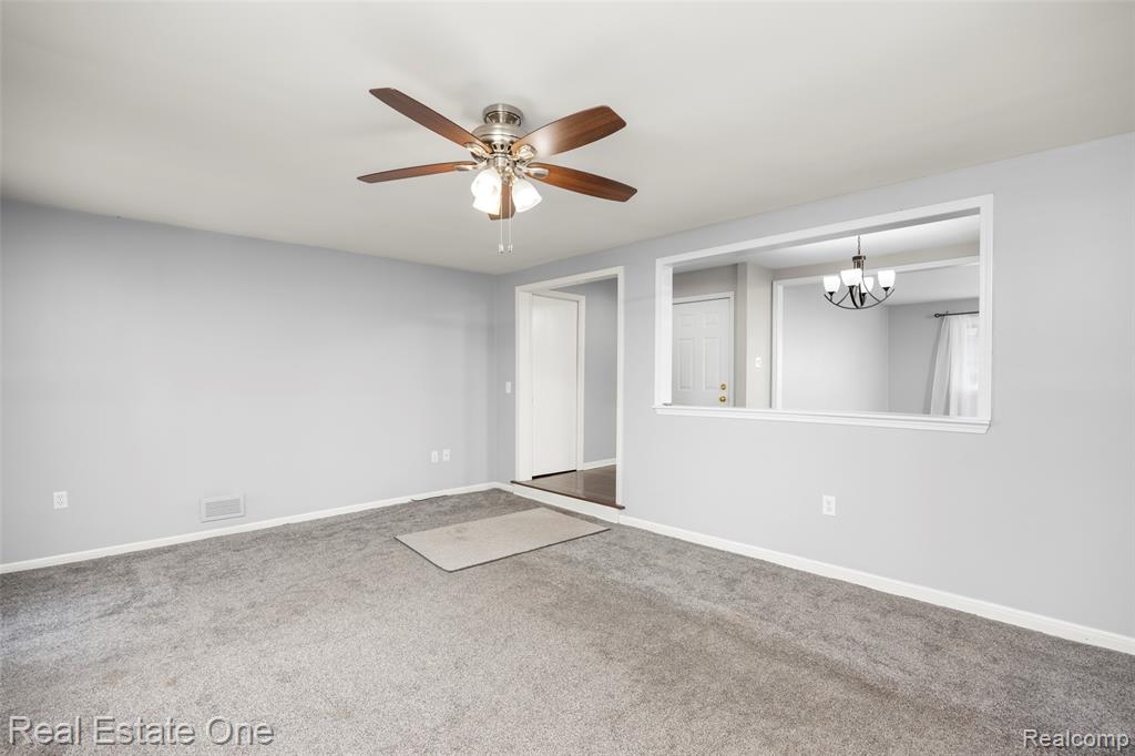 28612 Donnelly Street, Garden City, MI — Photo 10