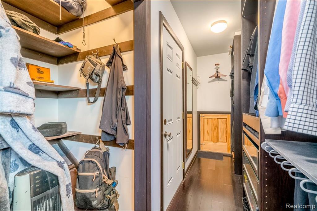43160 E Huron River Drive, Belleville, MI 48111 — Photo 42