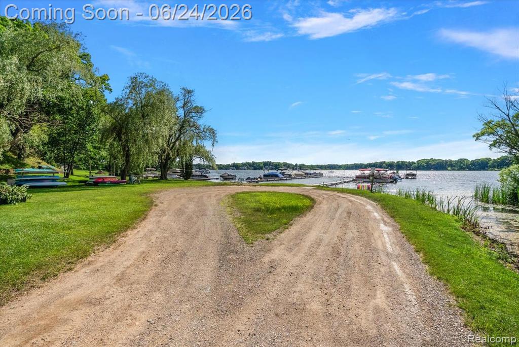 5630 Griffith Drive, Brighton, MI 48116 — Photo 49