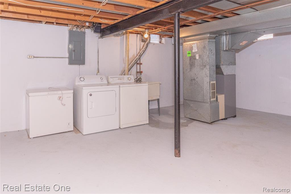 41958 Sunderland Drive, Canton, MI 48187 — Photo 50
