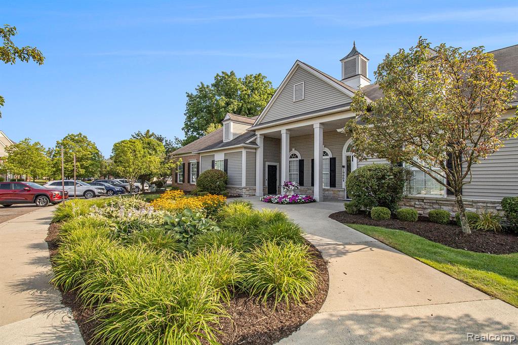 2016 CEDAR VALLEY Drive, Canton, MI 48188 — Photo 32
