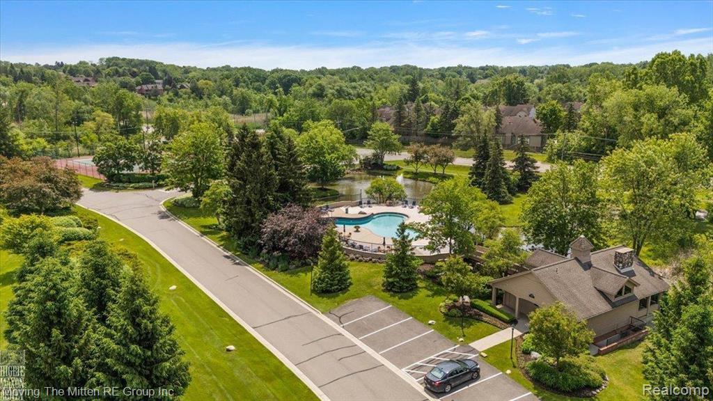 7127 Danbrooke Court, West Bloomfield, MI — Photo 54