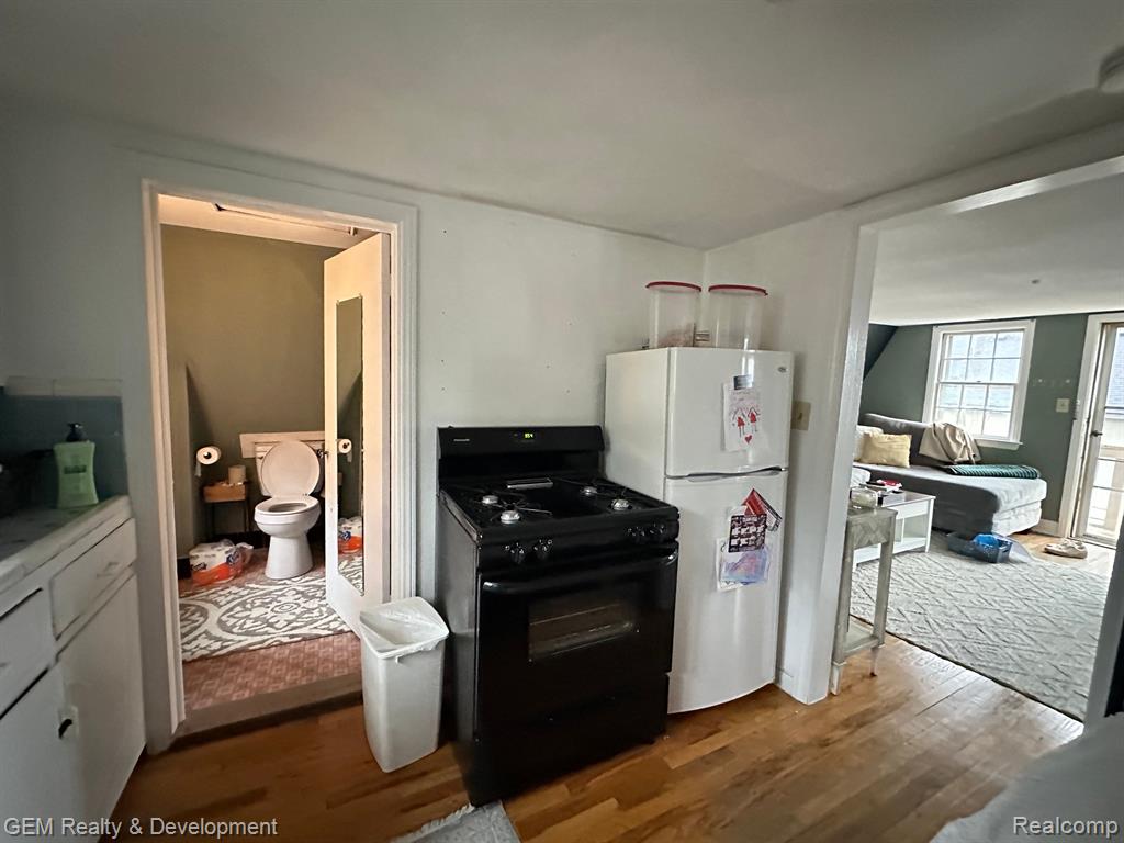 673 S. Main Street, Unit #2 Street, Plymouth, MI 48170 — Photo 5