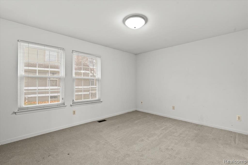 6798 Andiron Court, West Bloomfield, MI — Photo 16